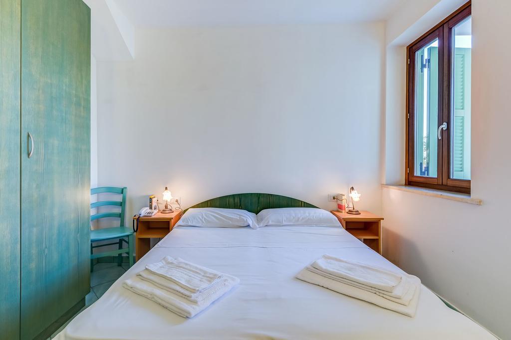 Aparthotel Terra Felice San Felice Circeo Exterior foto