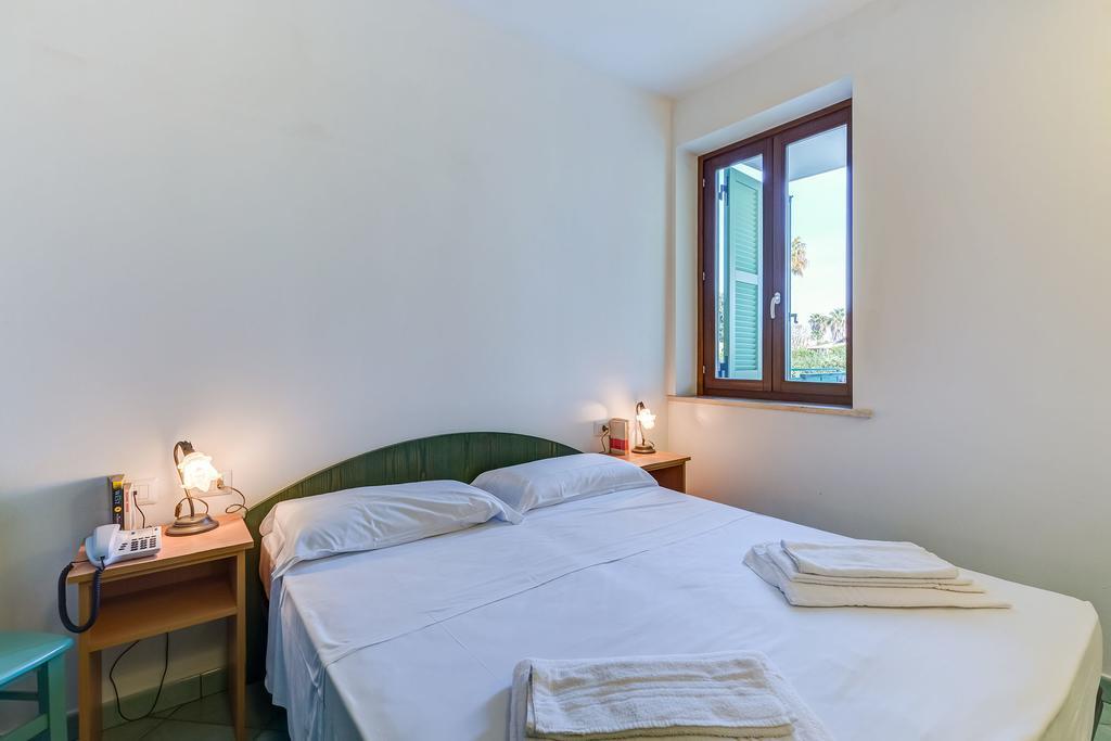 Aparthotel Terra Felice San Felice Circeo Exterior foto