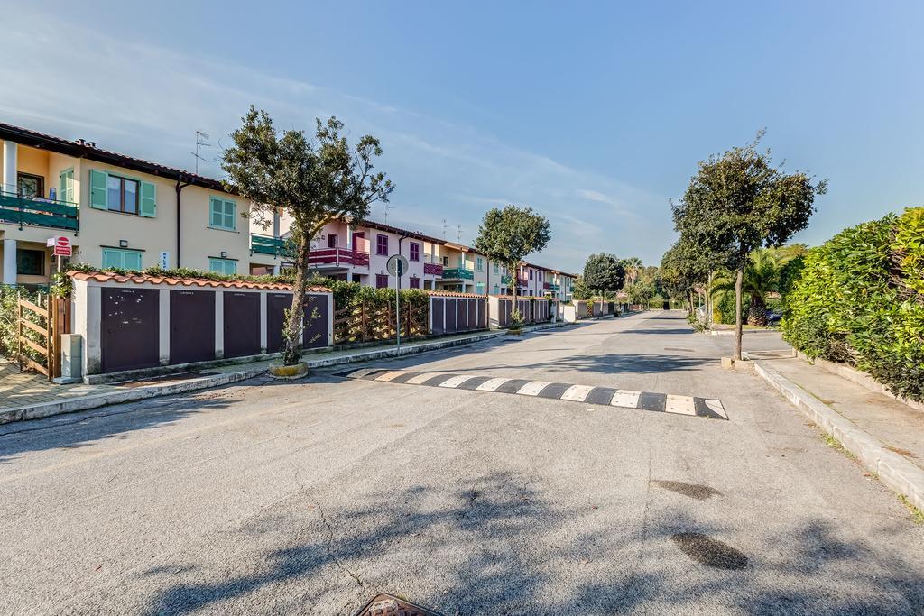 Aparthotel Terra Felice San Felice Circeo Exterior foto
