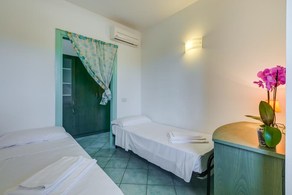 Aparthotel Terra Felice San Felice Circeo Zimmer foto