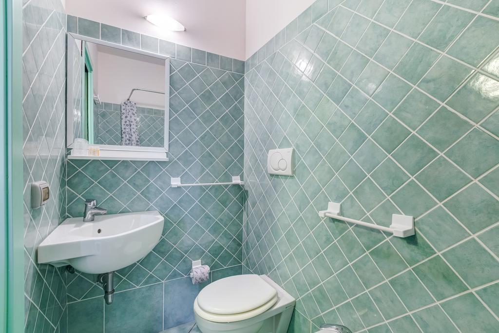 Aparthotel Terra Felice San Felice Circeo Zimmer foto