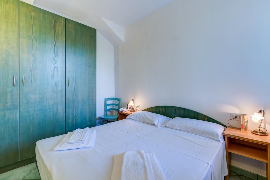 Aparthotel Terra Felice San Felice Circeo Zimmer foto